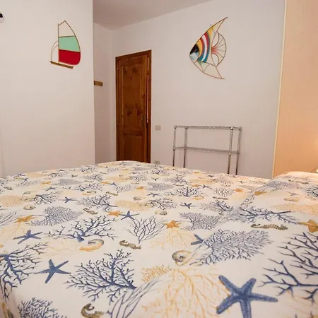 Mirice Casa Vacanza بيت للعطل *