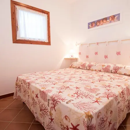 Mirice Casa Vacanza بيت للعطل Vignola Mare
