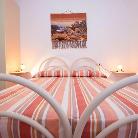 Mirice Casa Vacanza بيت للعطل